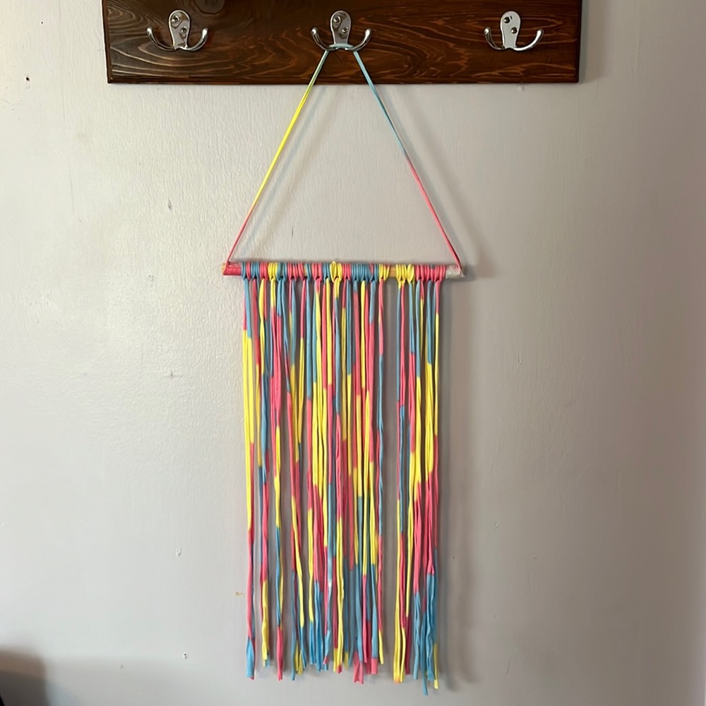 Bow Hanger